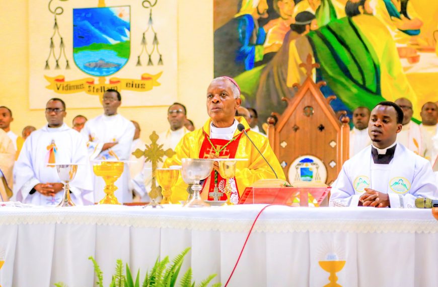 Gutangiza umwaka mushya w’ikenurabushyo muri Diocese ya Ruhengeri