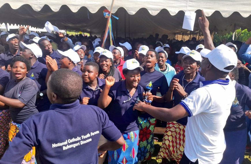 Forum: Umunsi wa gatatu, kuwa gatanu le 29/ o8/ 2025. Misa Ntagatifu