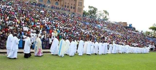 Umunsi mukuru wa Paruwasi Cathedral ya Ruhengeri yaragijwe Bikira Mariya Umwamikazi wa Fatima, kuwa 13/10/2022